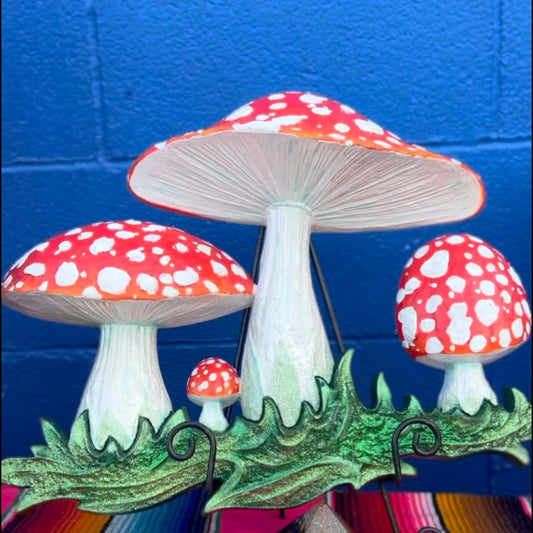 Vintage '70s Mushroom 3D Hanging Wall Art
